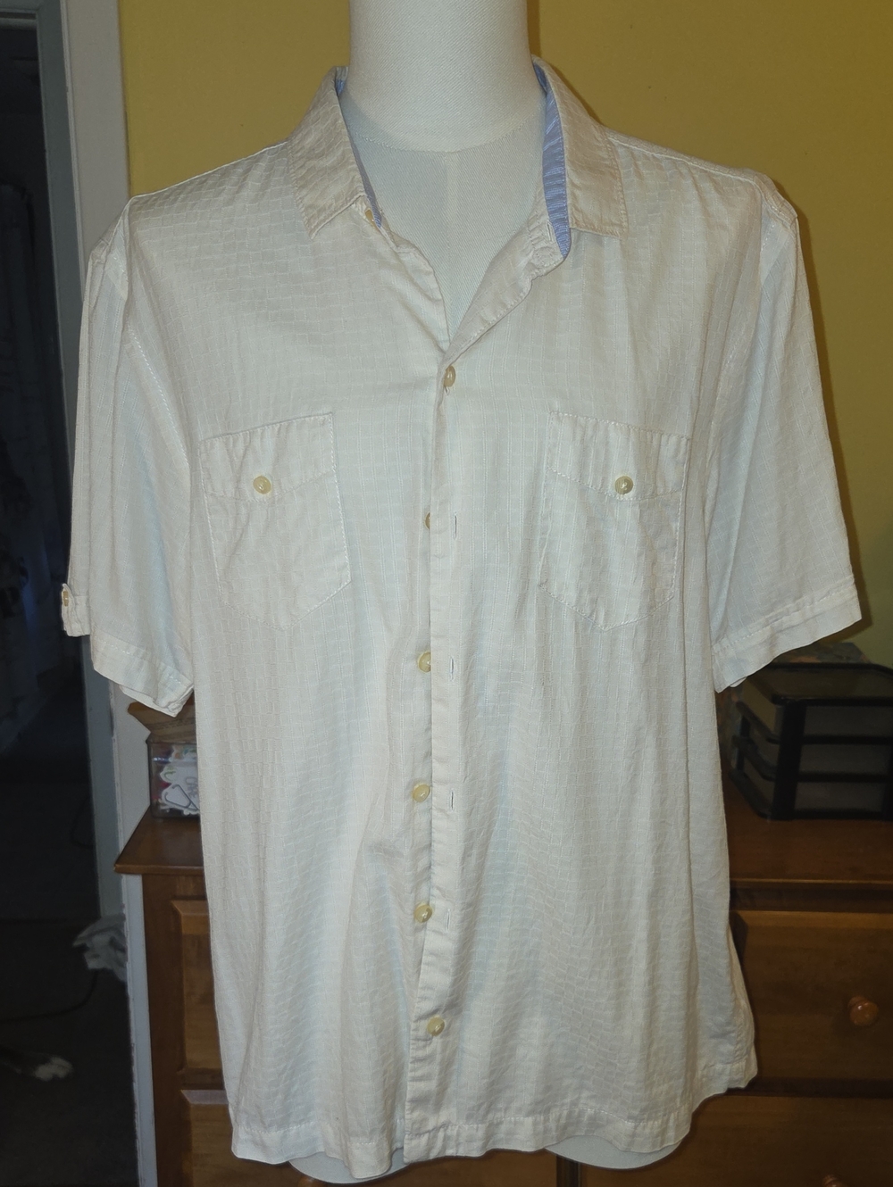 Tommy Bahama Short-Sleeve Button-Down Shirt in Off-White